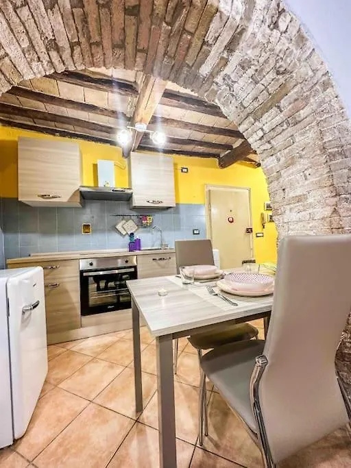 Centro Storico La Casa Di Pietra Con Netflix Appartamento Perugia Italia